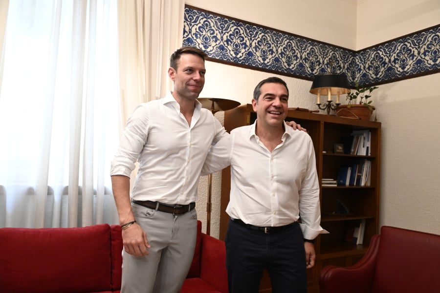Ο Στέφανος Κασσελάκης συναντήθηκε με τον Αλέξη Τσίπρα, αλλαγή σκυτάλης στην προεδρία του ΣΥΡΙΖΑ