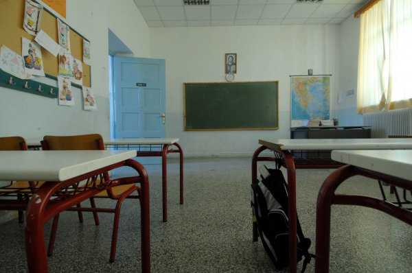 Σειρά επαφών του Δημάρχου Χανίων στην Αθήνα, για θέματα σχολικής στέγης