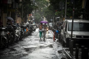 Καιρός: Τοπικές βροχές και σποραδικές καταιγίδες την Τετάρτη - Μικρή άνοδος της θερμοκρασίας
