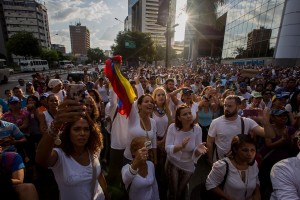 Μεγαλώνει ο κατάλογος των νεκρών στο Καράκας