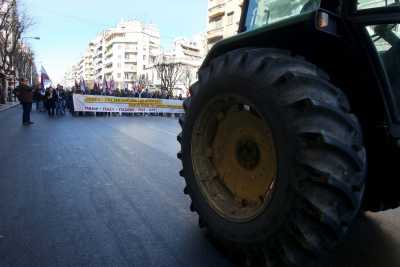 Μπλόκα: Οι αγρότες μπλοκάρουν το απόγευμα το αεροδρόμιο «Μακεδονία»