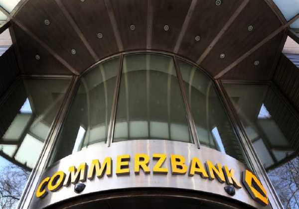 Γερμανία: Στο δρόμο 10.000 εργαζόμενοι της Commerzbank