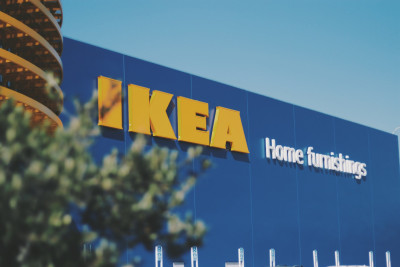 Το νέο όριο ατόμων στέλνει στις καλένδες το άνοιγμα των IKEA - Τι θα γίνει με Jumbo, Κωτσόβολο, Public