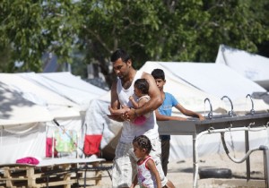 To μαρτύριο των προσφύγων στη Χίο συνεχίζεται