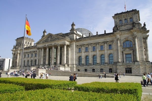 Δικαστήριο της Γερμανίας λέει «στοπ» στα πετρελαιοκίνητα αυτοκίνητα