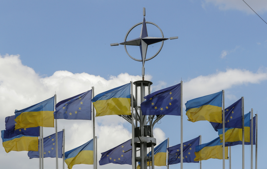 Δήλωση «έκπληξη» από στέλεχος ΝΑΤΟ: Η Ουκρανία να παραχωρήσει εδάφη στη Ρωσία για να ενταχθεί