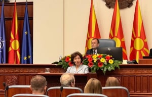 Ωμή πρόκληση από τη νέα πρόεδρο της Βόρειας Μακεδονίας: Αποκάλεσε τη χώρα της «Μακεδονία»