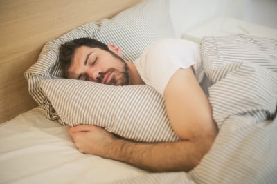 Πώς ο ύπνος επηρεάζει το προσδόκιμο ζωής