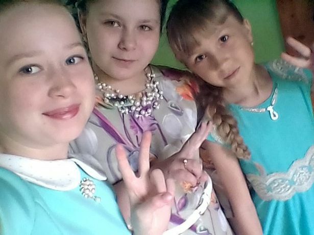 PAY Missing Veronika Ponushkova and Viktoria Pochankina The Siberian Times