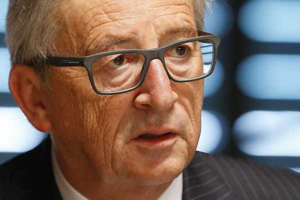 «Δεν σκεφτόμαστε να οργανώσουμε φυλακές στην Ευρώπη», δηλώνει ο Ζ.Κ. Γιούνκερ