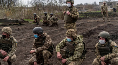 Η Ρωσία αποσύρει τους στρατιώτες από τα σύνορα με την Ουκρανία