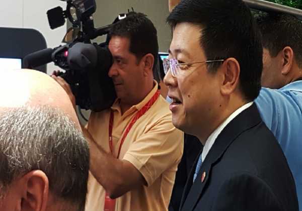 Κινέζος πρέσβης: Ορόσημο για τις σχέσεις Ελλάδας - Κίνα η επίσκεψη Τσίπρα στο Πεκίνο