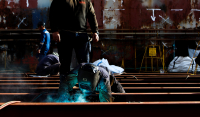 Εργατικό δυστύχημα στη Χαλκίδα: Καταπλακώθηκε από μπουκαπόρτα πλοίου