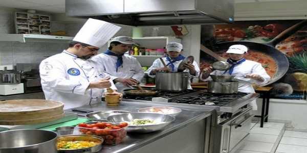 Ιδρύεται Εργαστήριο Μαγειρικής-Ζαχαροπλαστικής στο ΕΕΕΕΚ Πειραιά