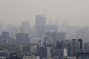 Ένας στους έξι θανάτους στον κόσμο σχετίζονται με τη ρύπανση