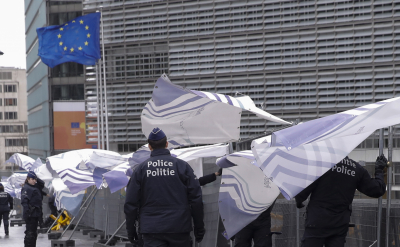 Τρεις οι νεκροί από την καταιγίδα Γιούνις που σαρώνει τώρα Ολλανδία και Βέλγιο