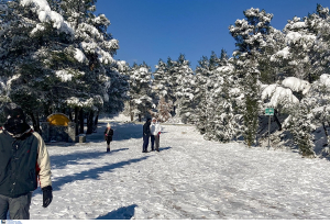 Κακοκαιρία Φίλιππος: Ο χιονιάς πλησιάζει την Αττική, live η πορεία του τις επόμενες ώρες