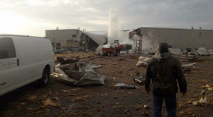 Συναγερμός στο Κάνσας: Έκρηξη σε αεροναυπηγική εταιρεία (pic &amp; vid)