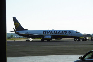 Ryanair: Επιστρέφει στην Καλαμάτα με τέσσερις νέες πτήσεις προς ευρωπαϊκές πόλεις