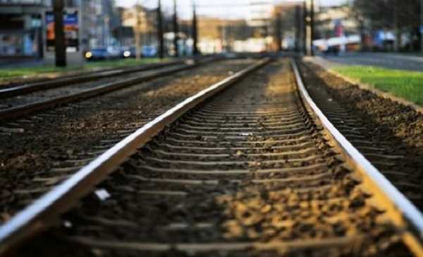ΤΡΑΙΝΟΣΕ: Εργασίες στην σιδηροδρομική γραμμή Λάρισα -Βόλος -Λάρισα
