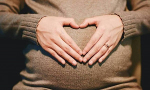 Επίδομα γέννας: Αυτή είναι η ΚΥΑ - Ποιες οι αλλαγές στη διαδικασία