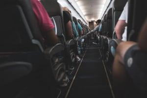 Υπάρχουν «μαύρες τρύπες» για κρούσματα κορονοϊού σε πτήσεις τράνζιτ; Πώς το αντιμετωπίζει η Πολιτική Προστασία