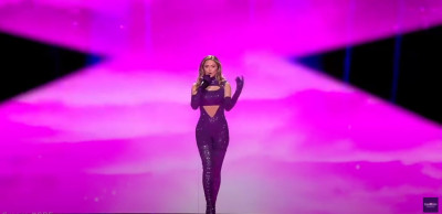 Eurovision 2021: Αψογη εμφάνιση και ερμηνεία από την Στεφανία Λυμπερακάκη στον β΄ ημιτελικό (εικόνες, βίντεο)