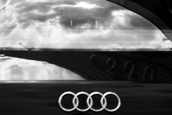 Δημοπρασία αυτοκινήτων από την ΑΑΔΕ: Audi με 500 ευρώ και Golf με 300, όλη η λίστα