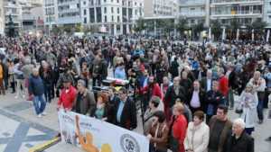 Στο Χαϊδάρι έφτασε το μεσημέρι η πορεία Πάτρα-Αθήνα για την ανεργία