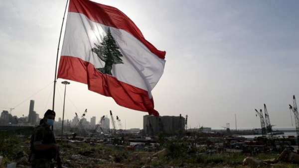 Στο «χείλος του γκρεμού» ο Λίβανος: Βουλευτής «μπούκαρε» σε τράπεζα απαιτώντας τα λεφτά της