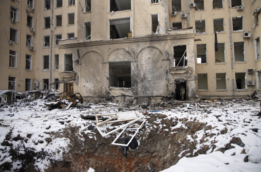 Συνολικά 13 οι νεκροί από την επίθεση Ρώσων εις βάρος αμάχων που περιμέναν να αγοράσουν ψωμί