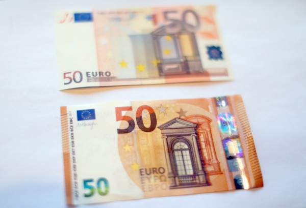Συνάλλαγμα: Άνοδο σημειώνει το ευρώ