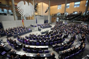 Γερμανία: Ανοίγει ο δρόμος για τη νομιμοποίηση του γάμου μεταξύ ατόμων του ίδιου φύλου
