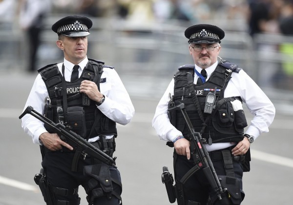 Βρετανία: «Κρίσιμο» παραμένει το επίπεδο της κατάστασης ασφάλειας