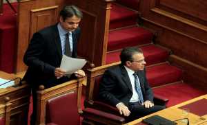 Ντινόπουλος και Μητσοτάκης καθόρισαν την «υπέρογκη» αμοιβή των καθηγητών που θα διδάξουν τους βουλευτές 