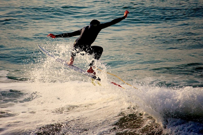 Στο Παίδων 14χρονος που τραυματίστηκε με «flight surfboard» στη Βουλιαγμένη