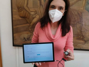Το ΑΧΕΠΑ τεστάρει εφαρμογή που ηχογραφεί τον βήχα και την αναπνοή για να αξιολογήσει τον ασθενή