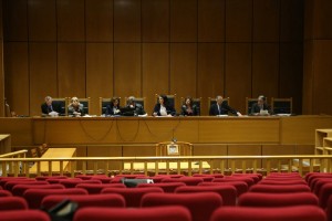 Δικαστήριο ενέκρινε την πρώτη υιοθεσία παιδιού από ομοφυλόφιλο ζευγάρι στη Γερμανία