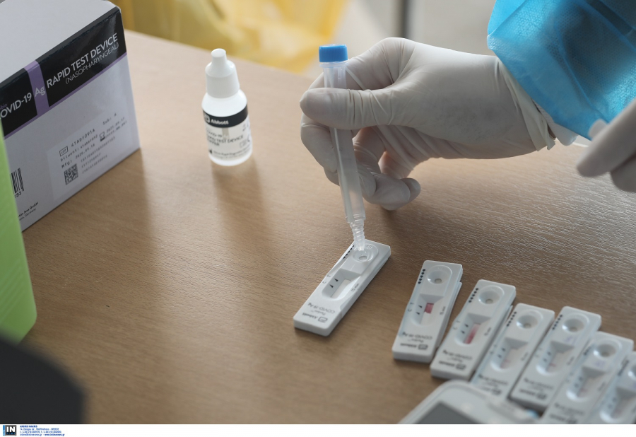 Κορονοϊός: Η μετάλλαξη Δέλτα επαναφέρει τα τεστ στους εμβολιασμένους