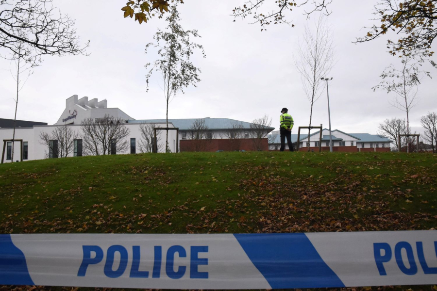 Φρικτό έγκλημα στη Βρετανία - Η αστυνομία βρήκε τρία παιδιά νεκρά μέσα στο σπίτι τους