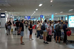 Έκτακτα μέτρα για τον κοροναϊό - Θερμικές κάμερες στο αεροδρόμιο