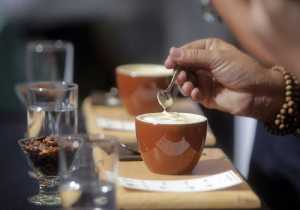 Μείωση των πωλήσεων καφέ θα φέρει ο ειδικός φόρος κατανάλωσης