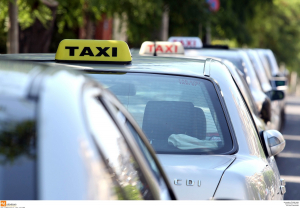 Στα «χαρακώματα» πάλι ο Λυμπερόπουλος: Ανθεί πάλι η Uber, ψίχουλα τα 200 ευρώ