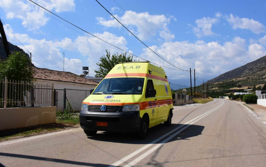 Τραγωδία στην Εύβοια: Τροχαίο με έναν νεκρό, τον παρέσυρε αμάξι