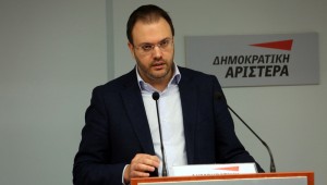 Θεοχαρόπουλος: Η κυβέρνηση τα έδωσε όλα στη διαπραγμάτευση χωρίς να πάρει τίποτα