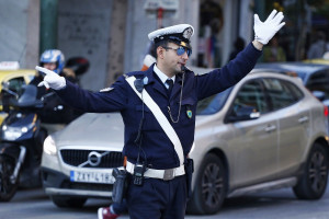 Κυκλοφοριακές ρθυμίσεις σε Αθήνα και Πειραιά: Οι δρόμοι που κλείνουν για την παρέλαση της 28ης Οκτωβρίου