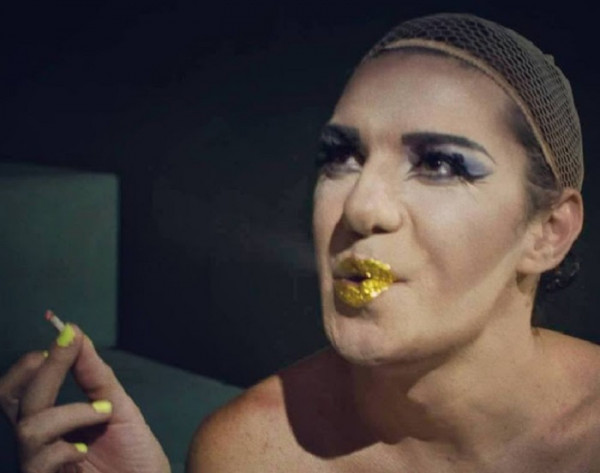 Ζακ Κωστόπουλος: Η σύντομη ζωή του ακτιβιστή των ΛΟΑΤΚΙ- drag queen που φάνηκε ληστής και πέθανε στο κοσμηματοπωλείο στην Ομόνοια (pics+vid)