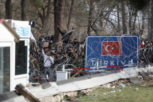 Πούτιν «καρφώνει» Ερντογάν: Η Τουρκία προωθεί στην Ελλάδα 130.000 πρόσφυγες από Συρία