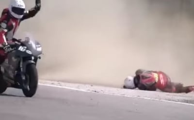 Σοβαρό ατύχημα σε πίστα στα Μέγαρα, με... βέσπα μεταφέρθηκε ο τραυματίας (βίντεο)