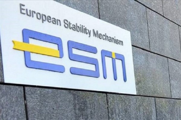 Βελτίωση των δεικτών της ελληνικής οικονομίας «βλέπει» ο ESM